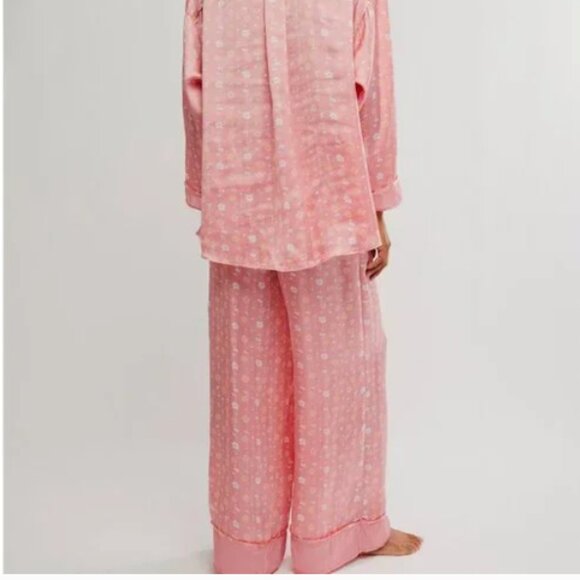 NWT Free People Dreamy Days Pink Floral Pajama Set Size XS PJ Set - Picture 3 of 6